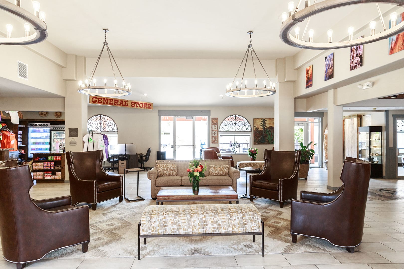 Lobby view of Aarchway Inn