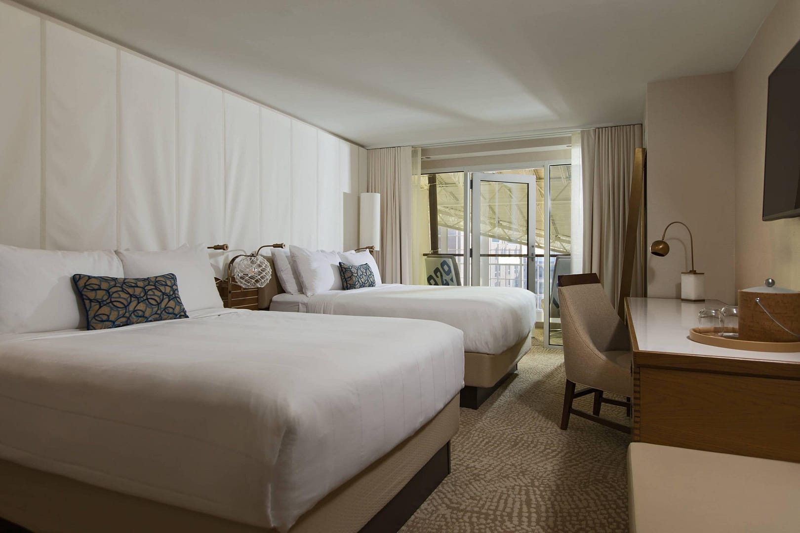 Bedroom view of Newport Marriott Hotel & Spa