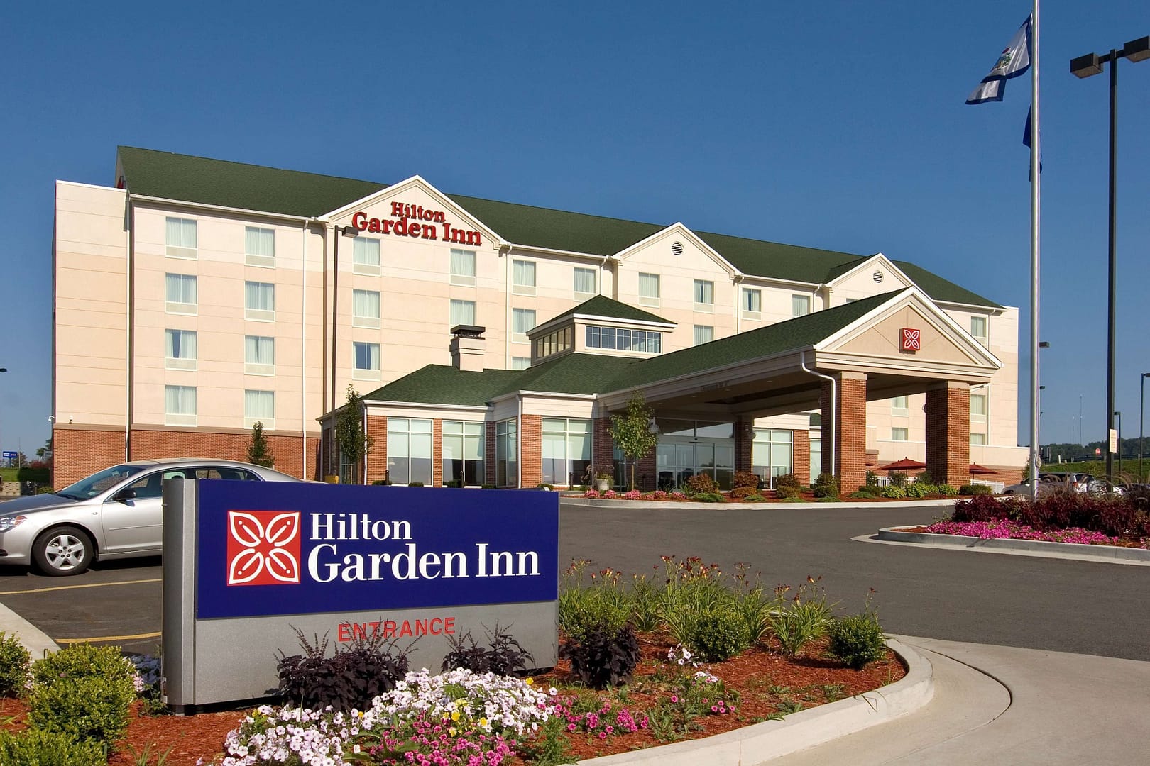 Building view of Hilton Garden Inn Clarksburg
