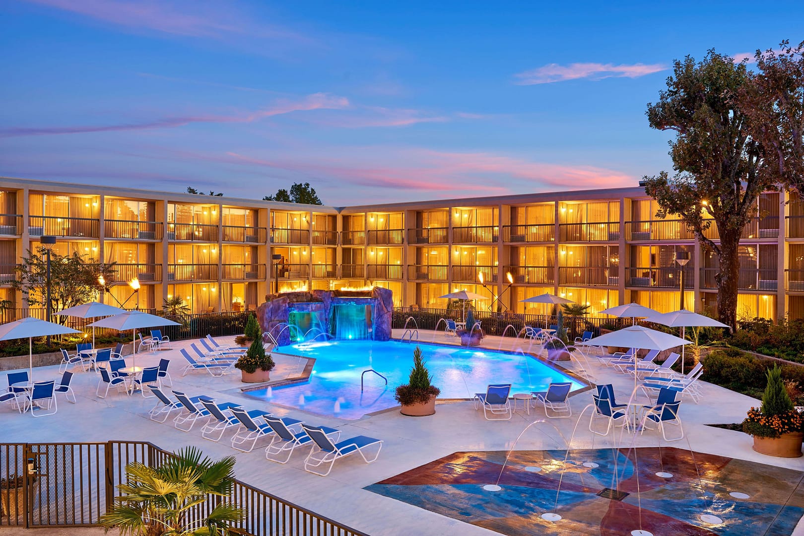 Pool view of Four Points by Sheraton Little Rock Midtown