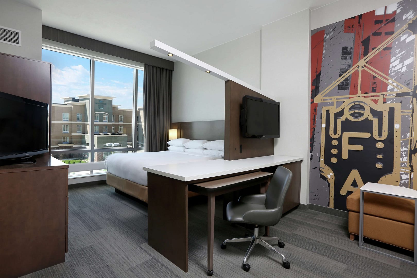 Bedroom view of DoubleTree by Hilton West Fargo Sanford Medical Center Area