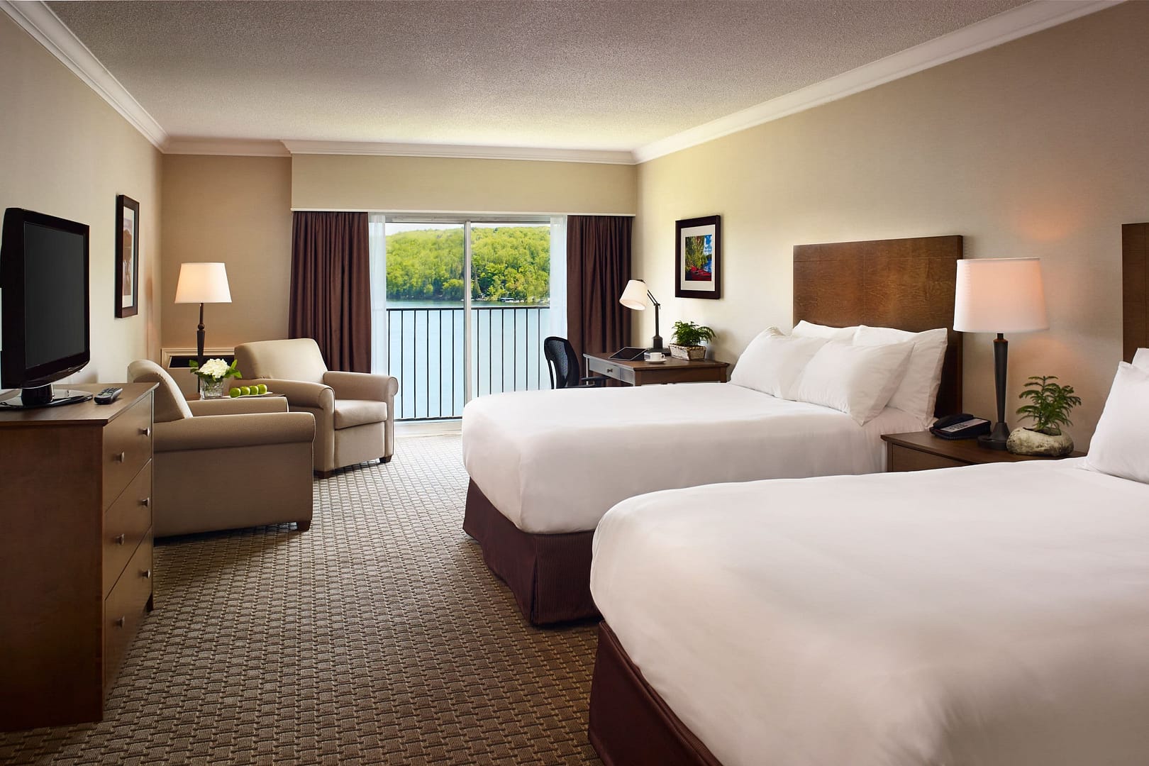 Bedroom view of Deerhurst Resort