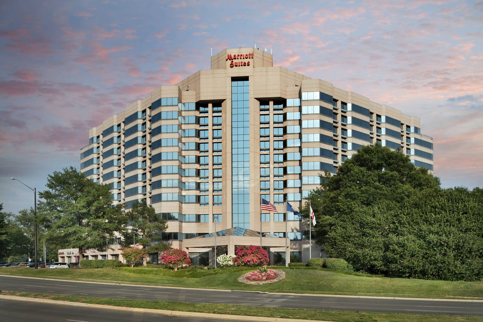 Building view of Washington Dulles Marriott Suites