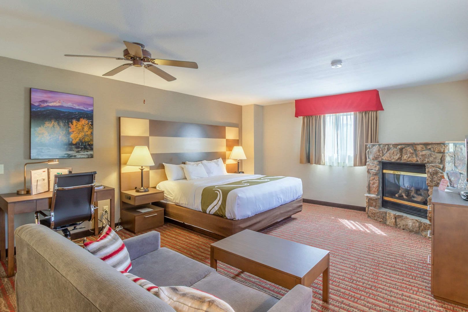 Bedroom view of Quality Inn near Rocky Mountain National Park