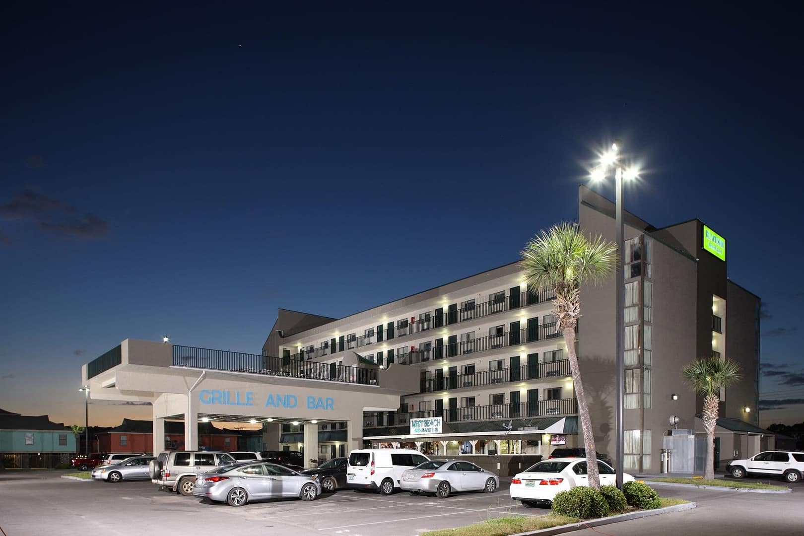 Building view of Beachside Resort Hotel