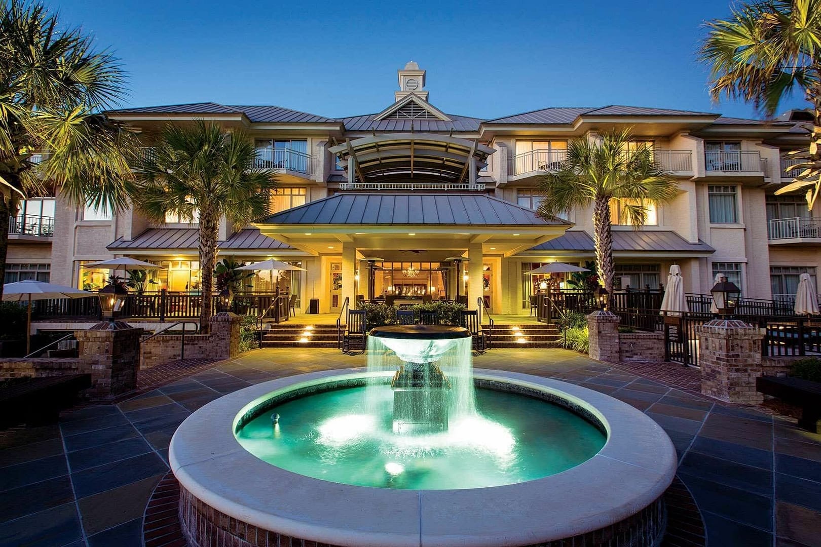 Building view of The Inn & Club at Harbour Town