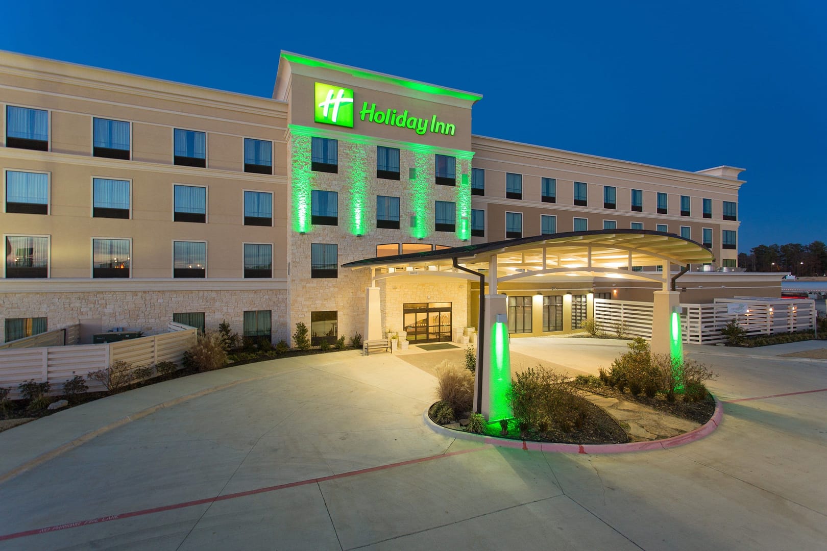 Building view of Holiday Inn Texarkana Arkansas Conv Ctr, an IHG Hotel