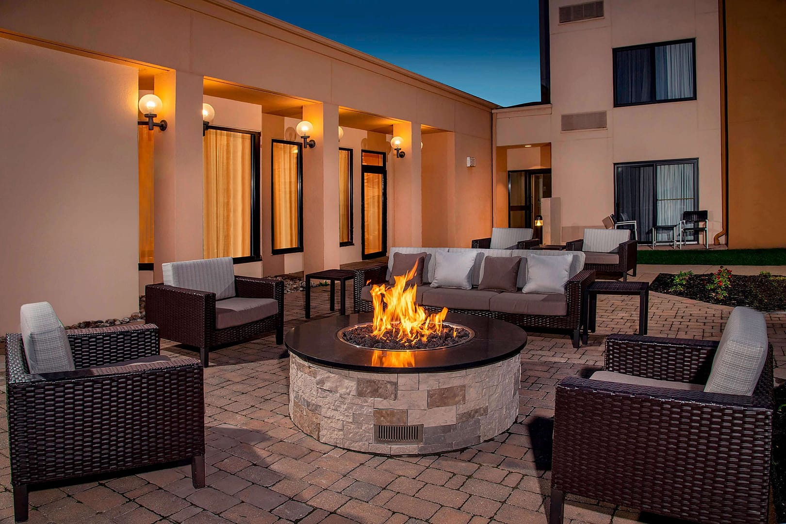 Patio view of Sonesta Select Newark Christiana Mall