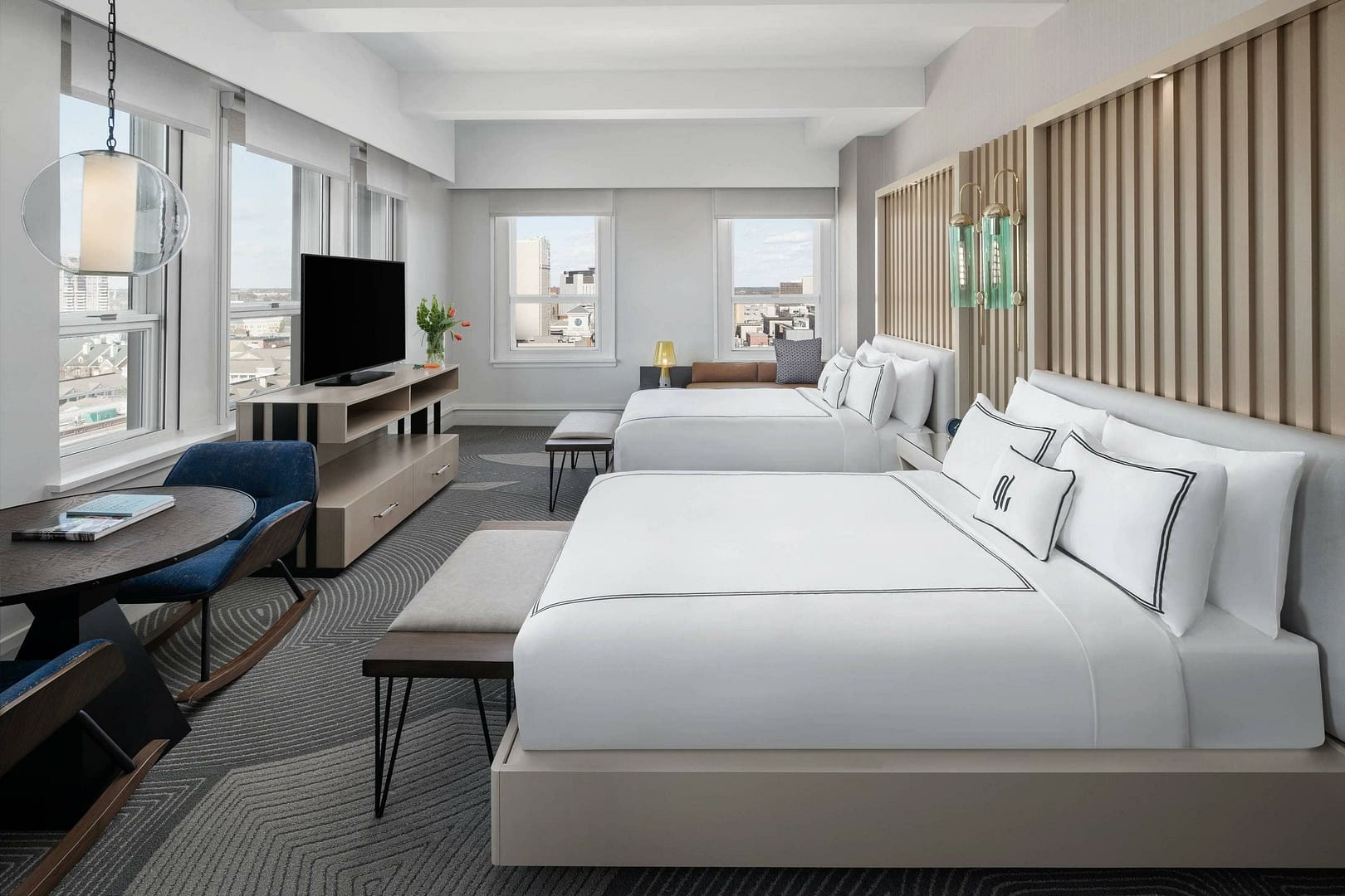 Bedroom view of Glass Light Hotel & Gallery, Autograph Collection