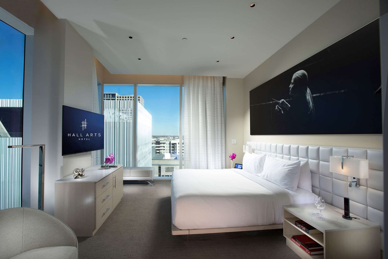 Bedroom view of HALL Arts Hotel Dallas, Curio Collection by Hilton