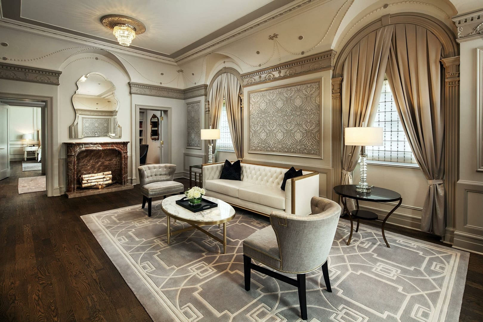 Living room view of The St. Anthony, a Luxury Collection Hotel, San Antonio