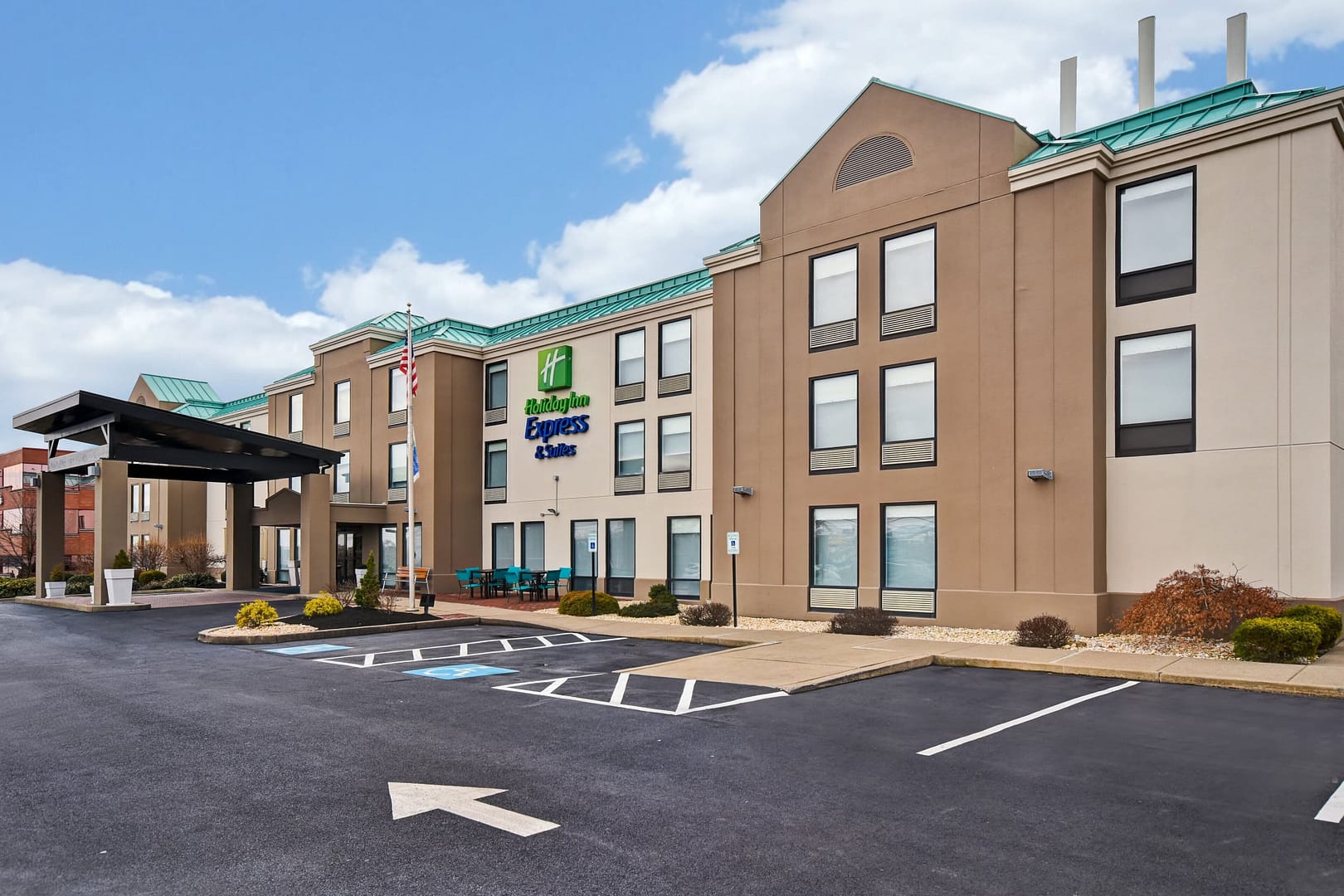 Holiday Inn Express & Suites Allentown Cen - Dorneyville By IHG