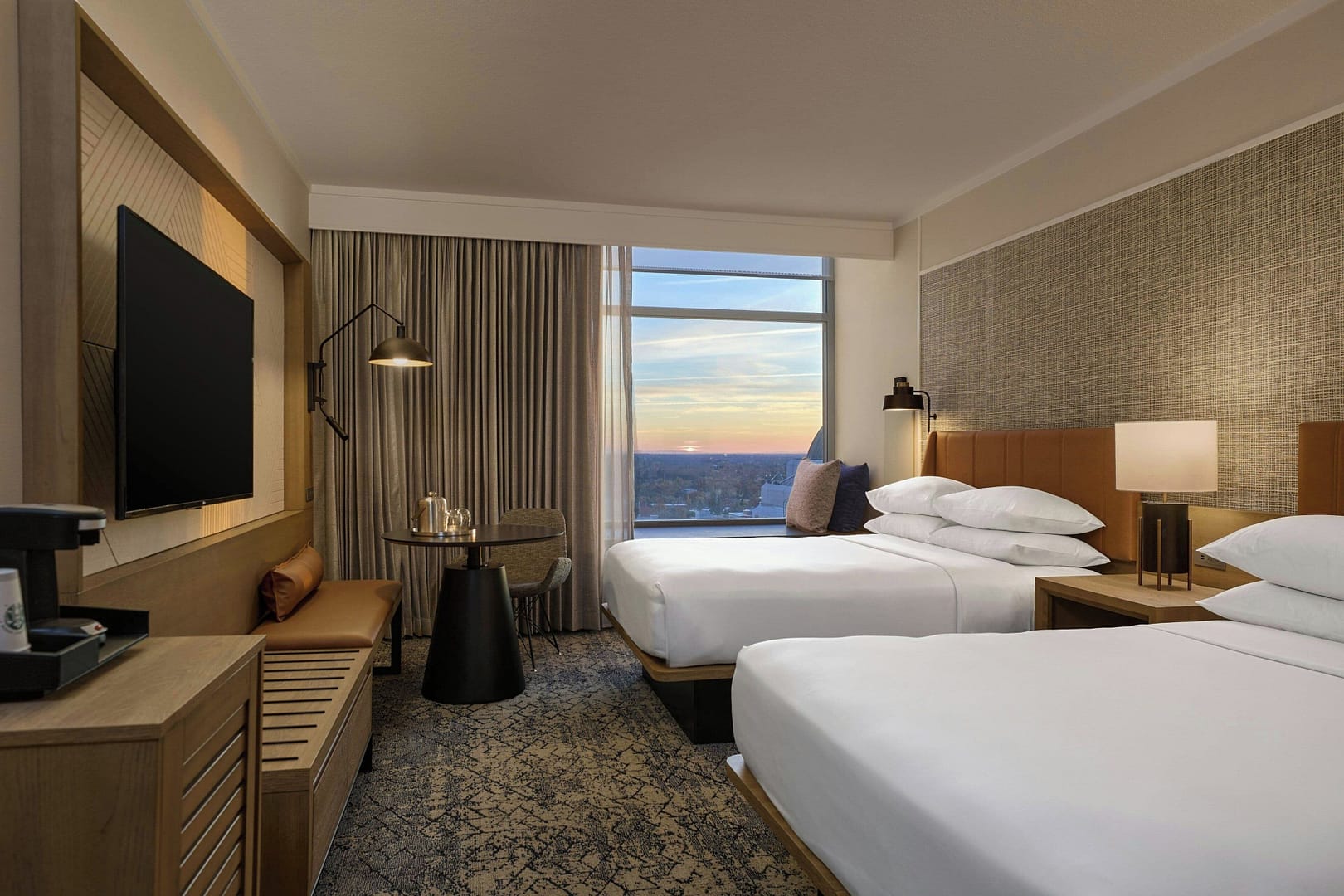 Sheraton Grand Sacramento Hotel