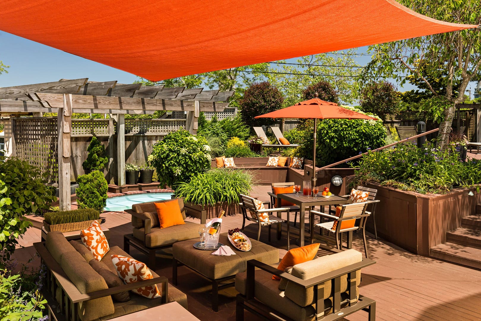 Crowne Pointe Historic Inn & Spa