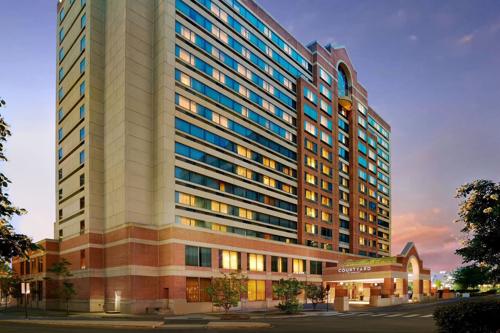 Courtyard by Marriott Arlington Crystal City/Reagan National Airport