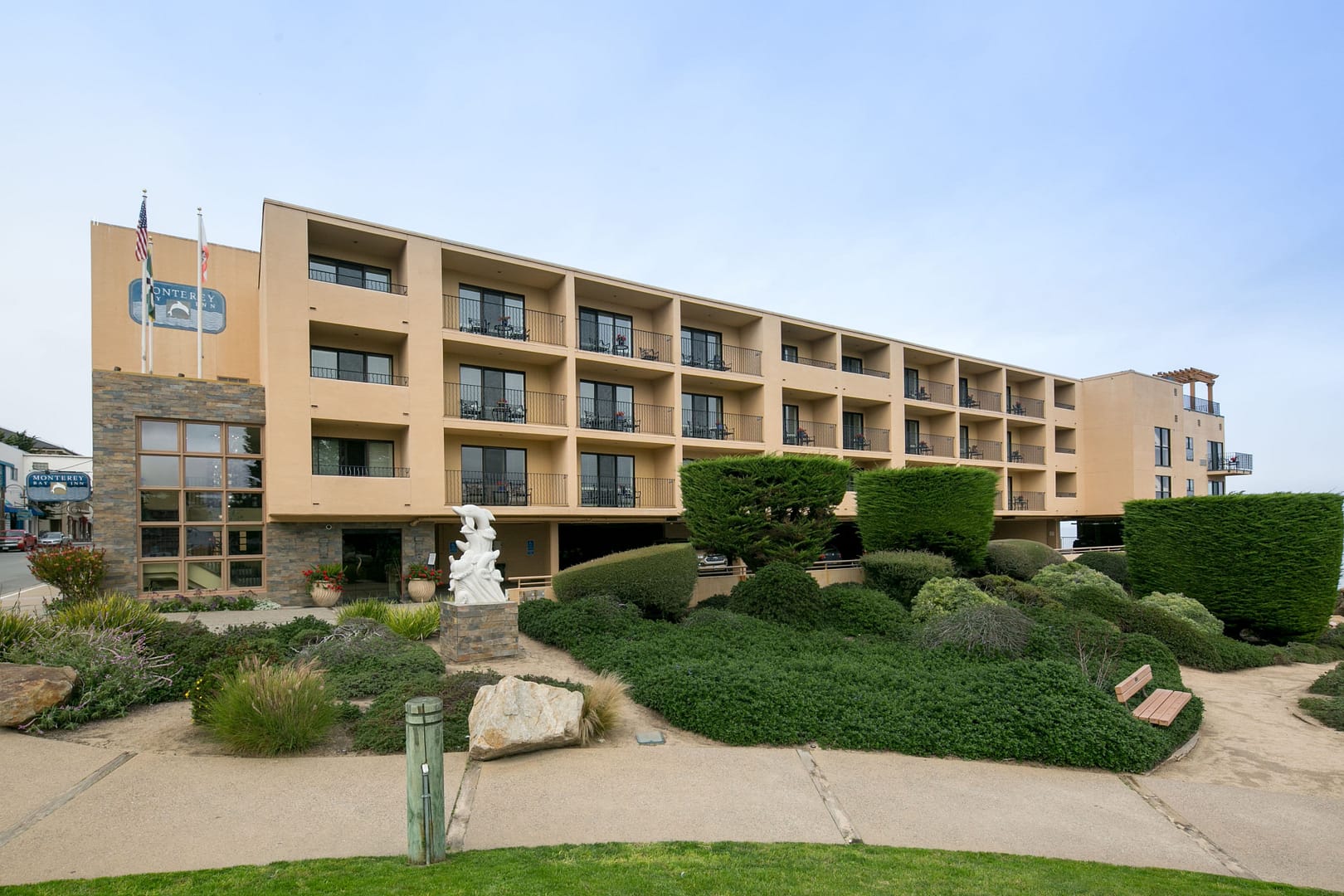 Monterey Bay Inn