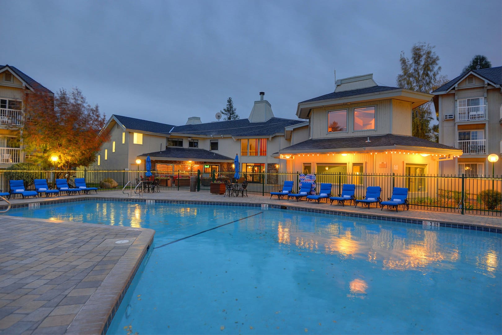 Beach Retreat & Lodge at Tahoe