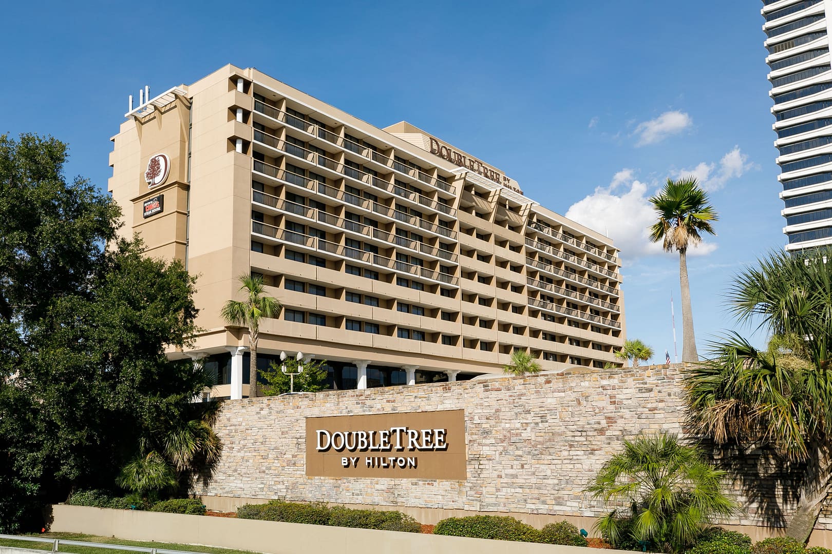 DoubleTree by Hilton Hotel Jacksonville Riverfront