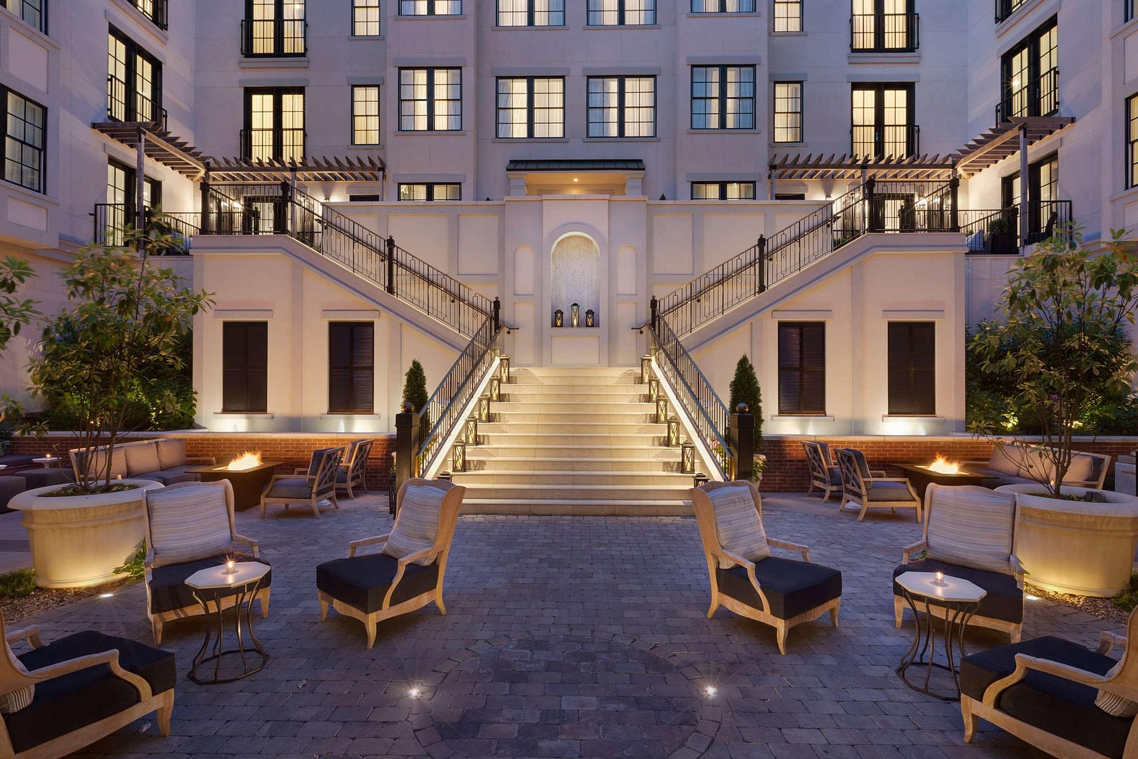 The Harpeth Franklin Downtown, Curio Collection by Hilton