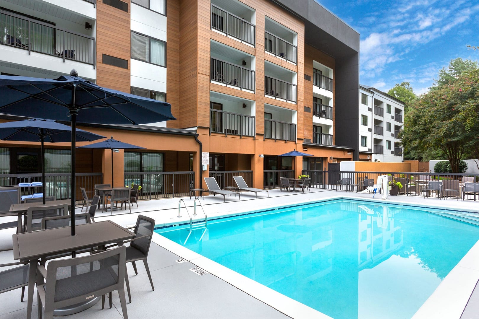 Courtyard by Marriott Winston-Salem Hanes Mall