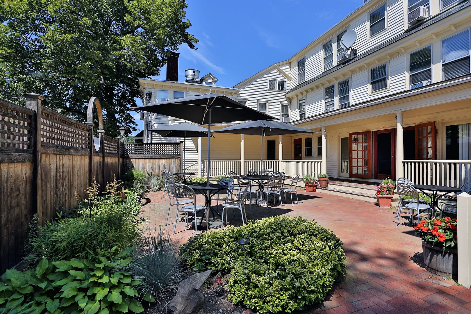 The Kennebunk Inn