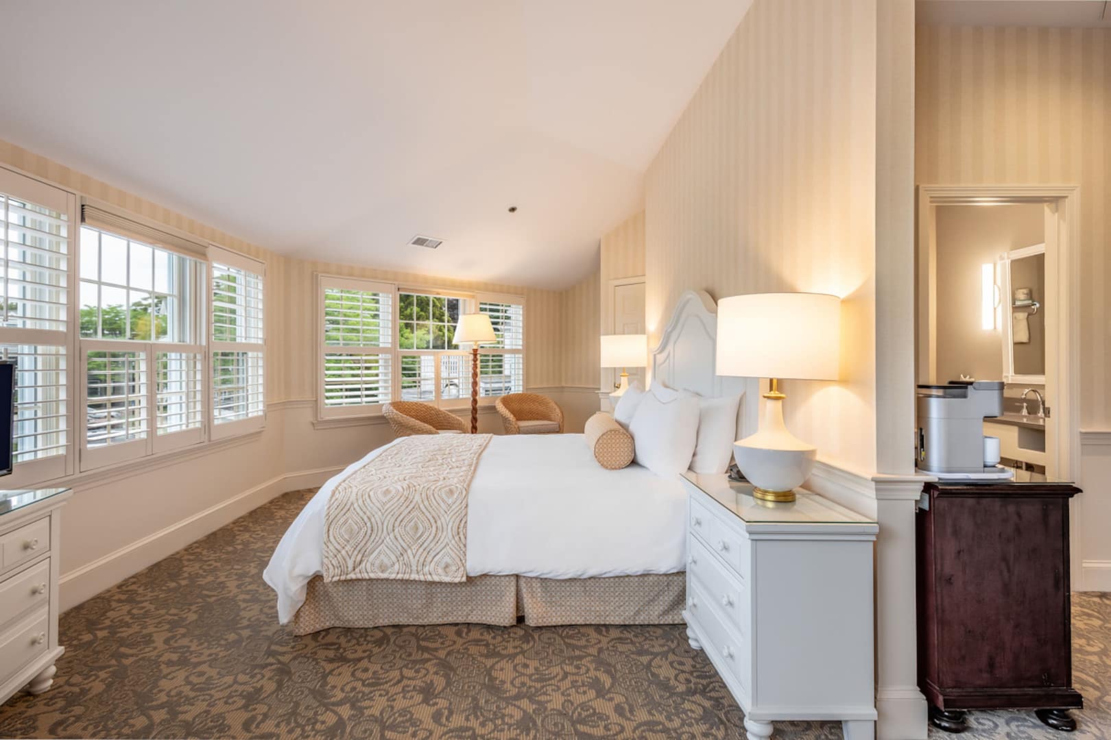 Chatham Wayside Inn