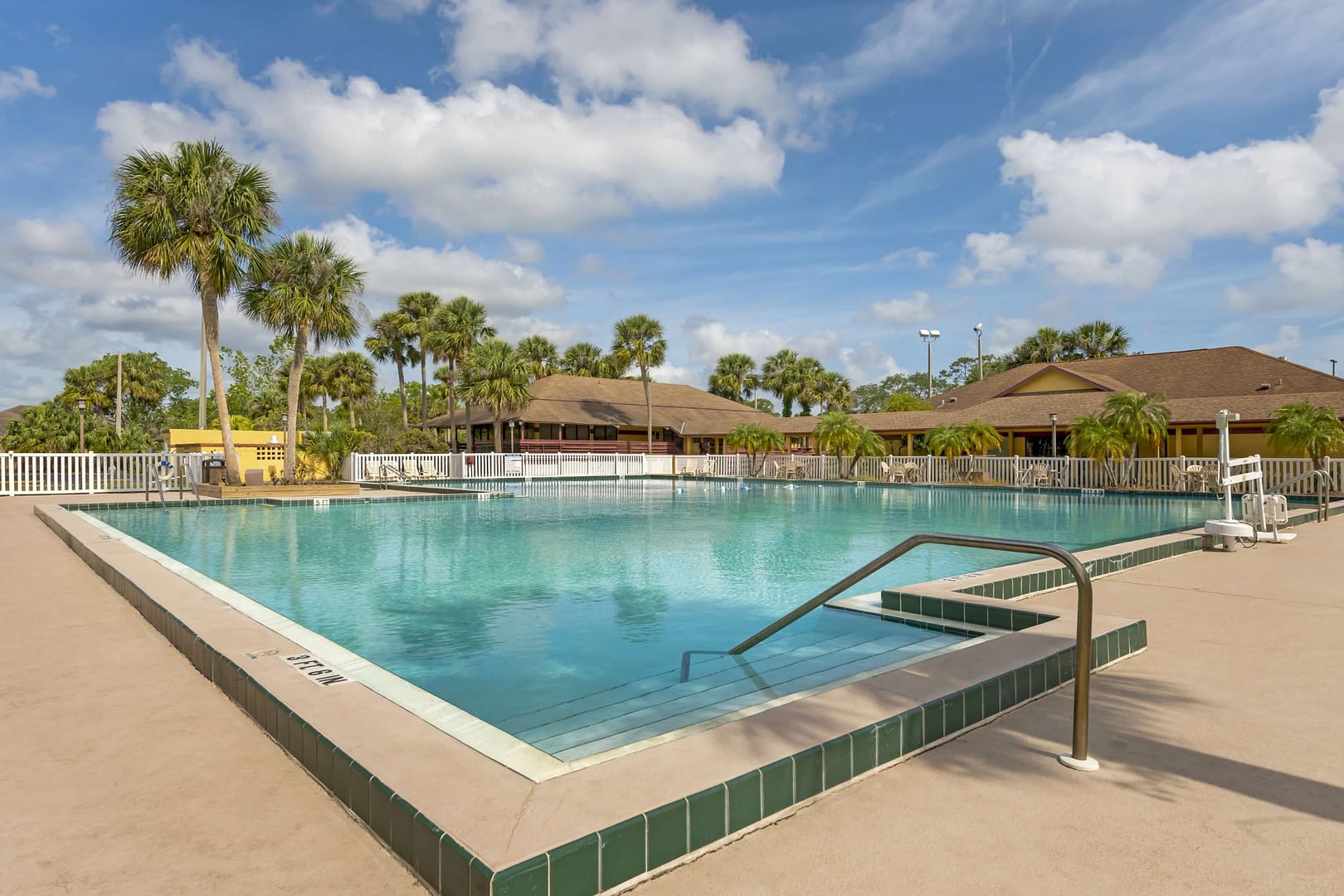 Best Western International Speedway Hotel