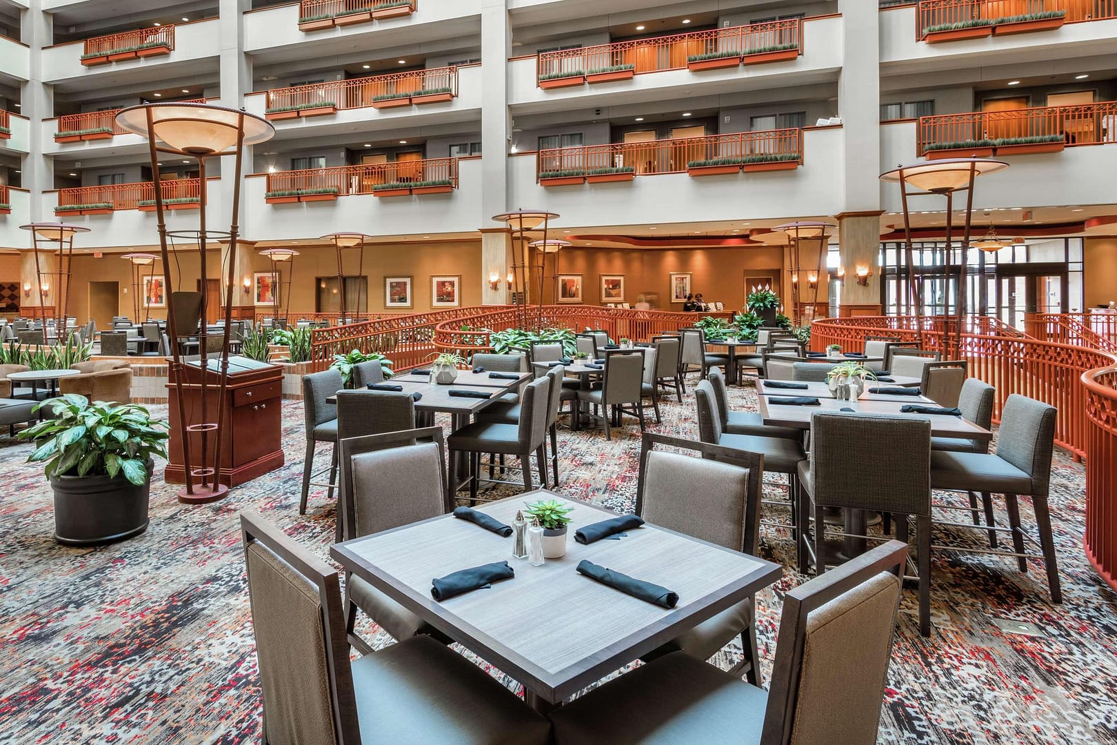 Embassy Suites St. Louis - St. Charles
