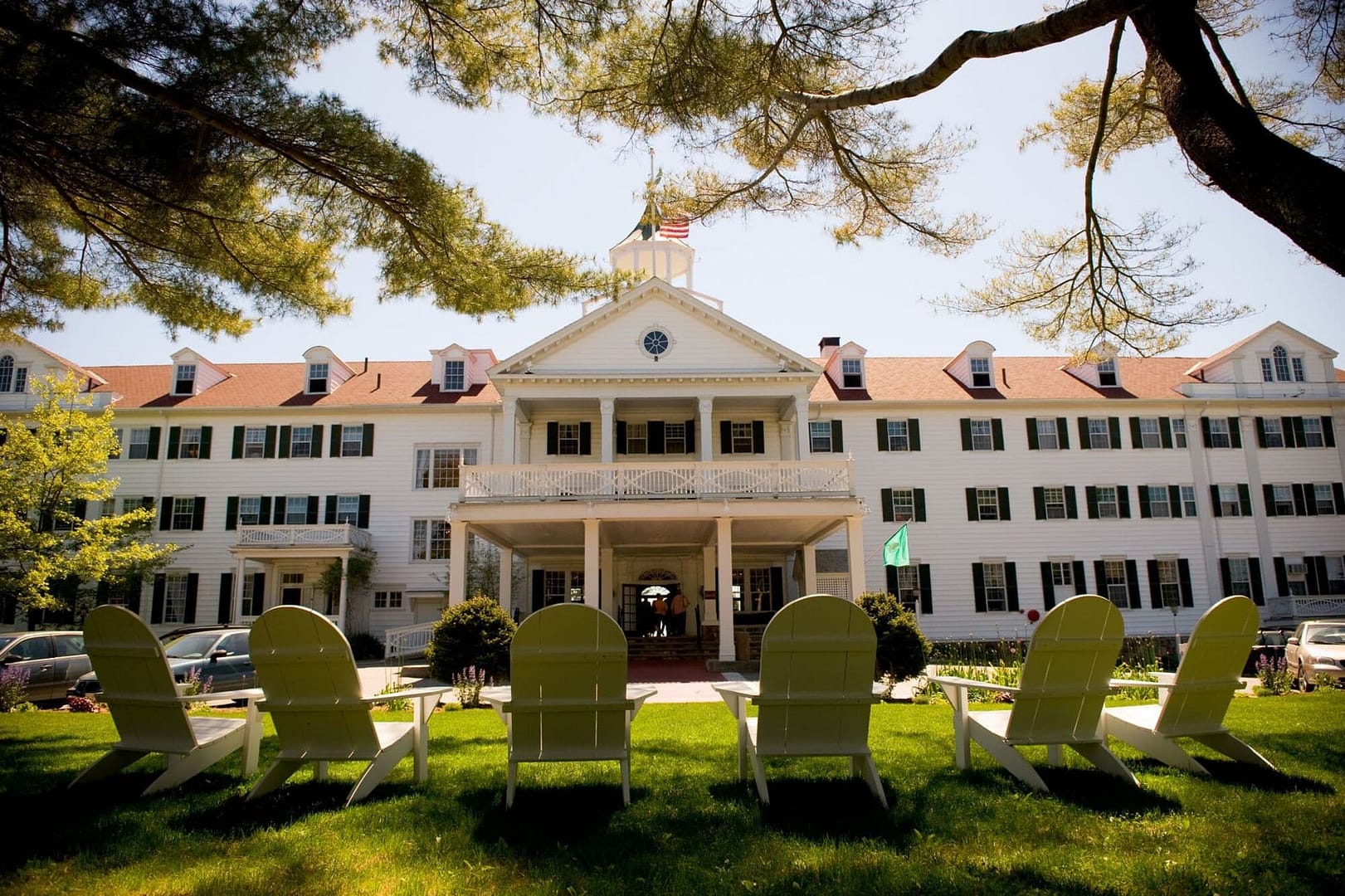 Colony Hotel