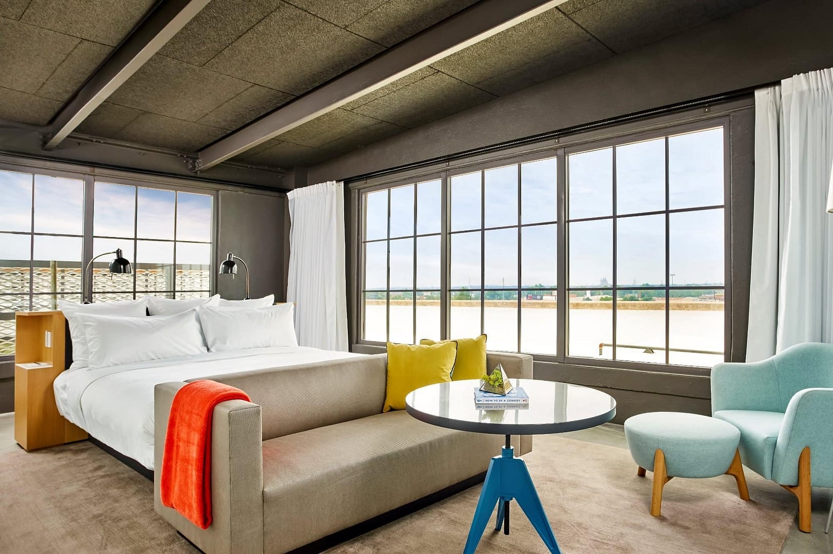 Bedroom view of Fordson Hotel