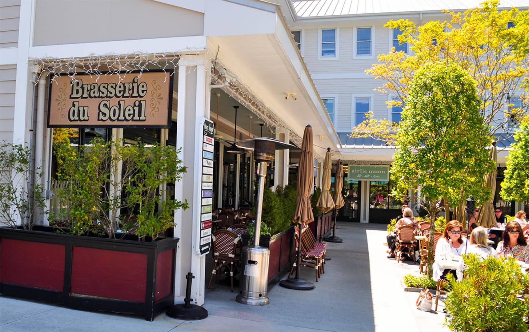 Brasserie du Soleil restaurant in Wilmington