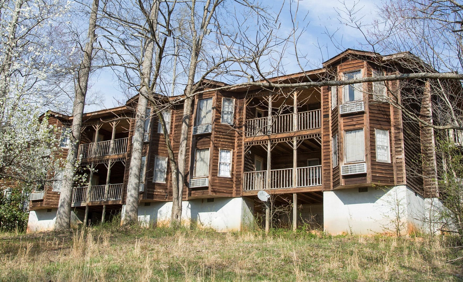 Building view of Forrest Hills Mountain Resort