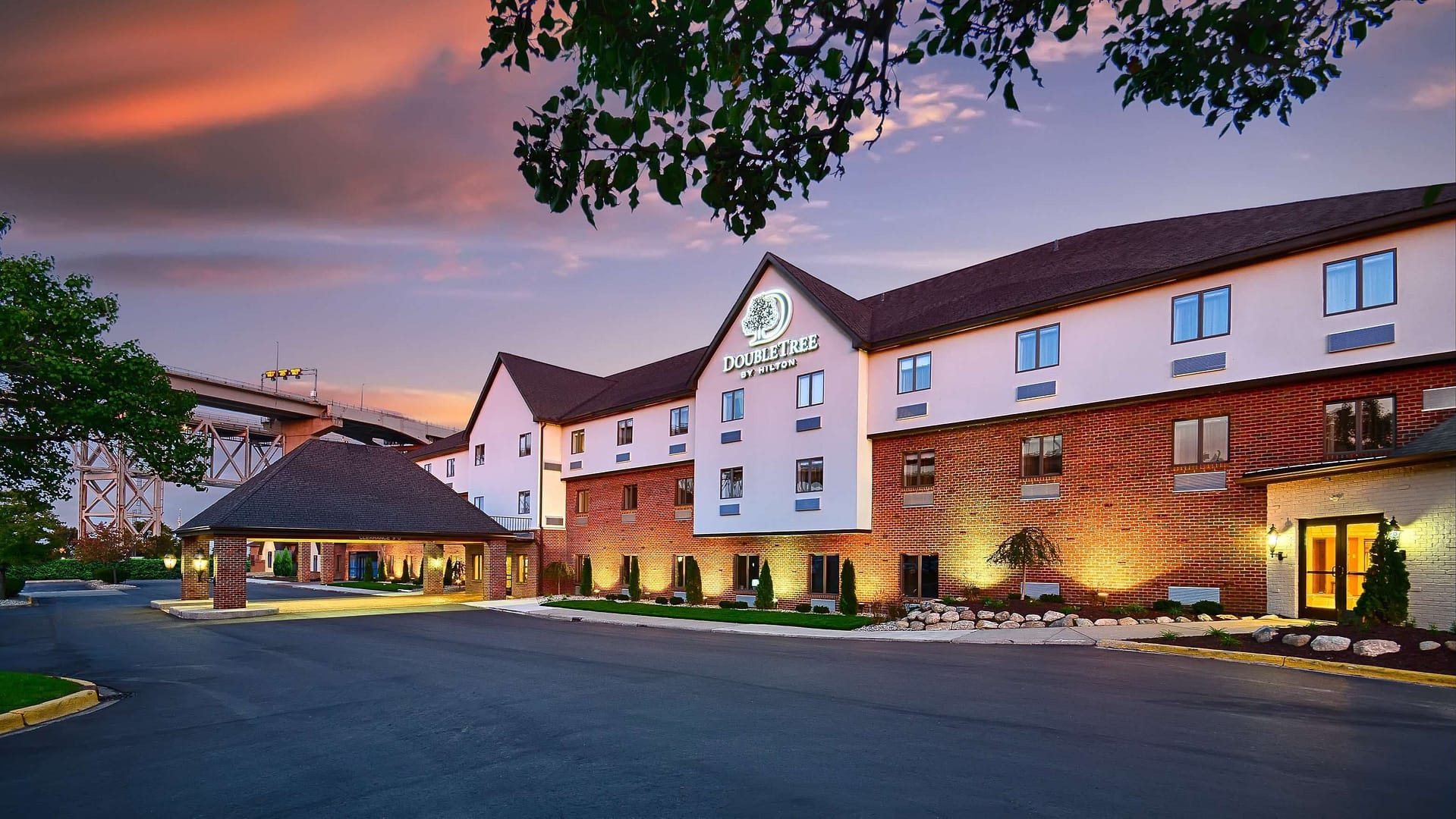 Building view of DoubleTree by Hilton Hotel Port Huron
