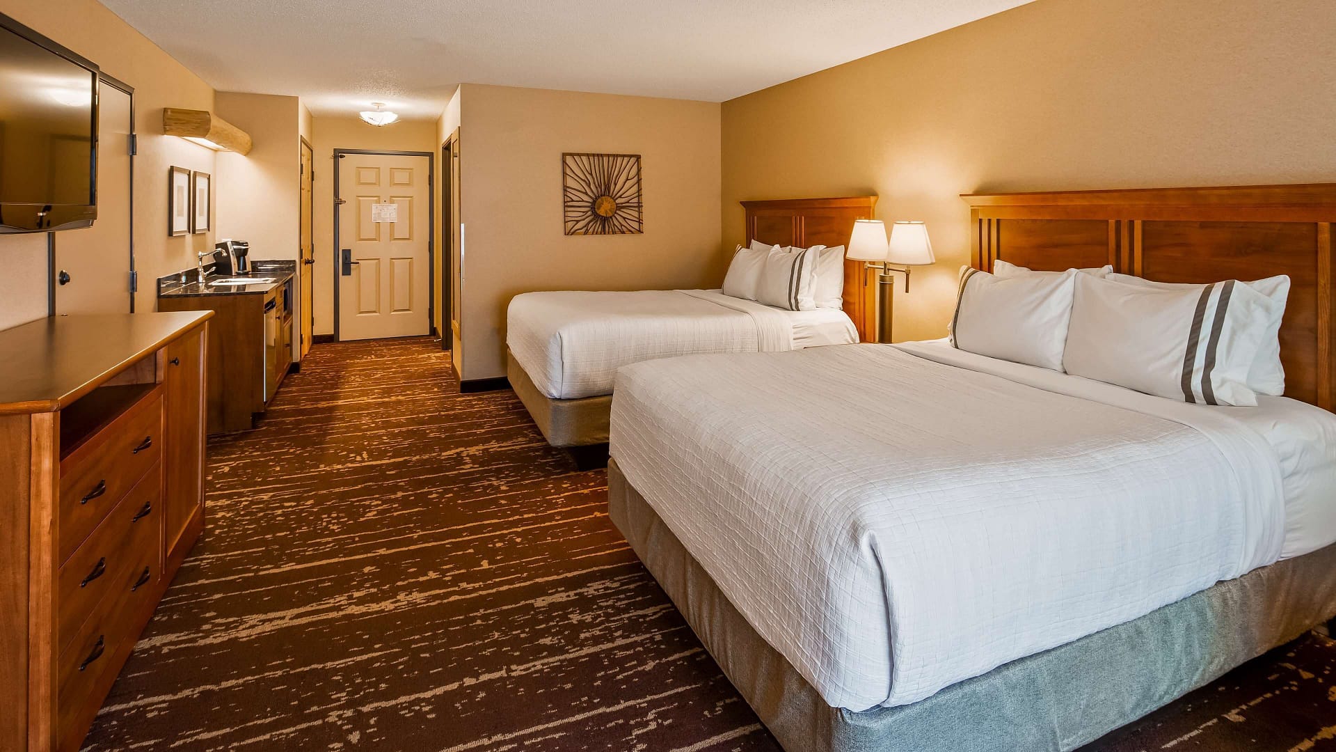 Bedroom view of Best Western Premier The Lodge on Lake Detroit