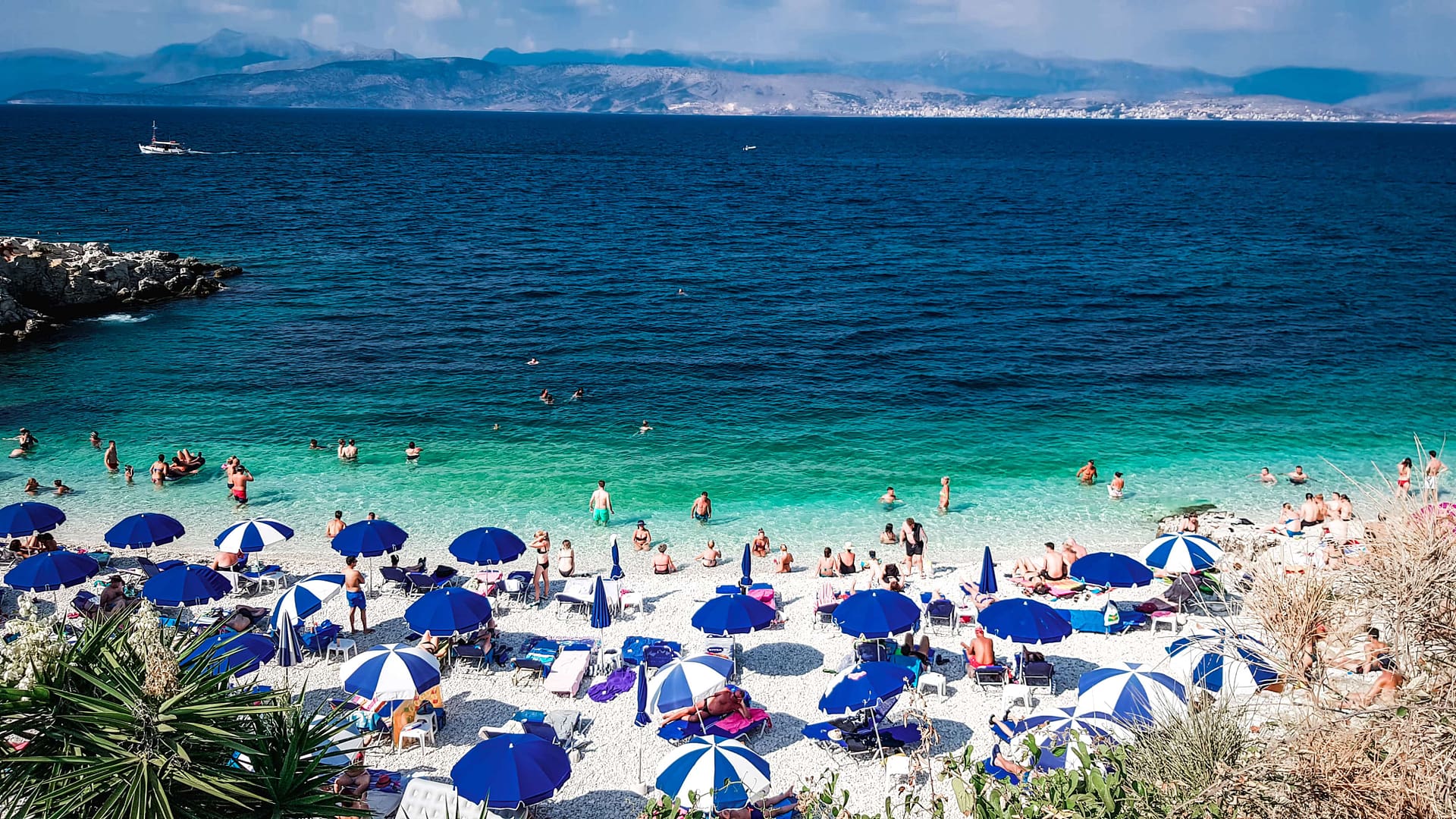 Beach of Lanai Island in Hawaii