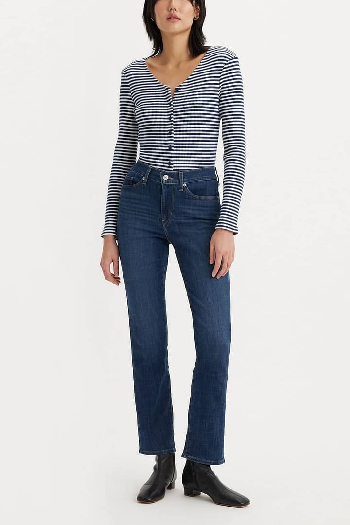 Levi's Classic Straight Fit Jeans