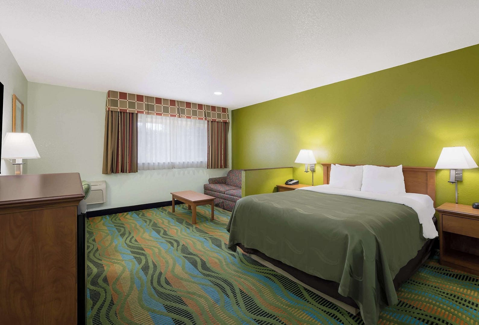 Quality Inn & Suites